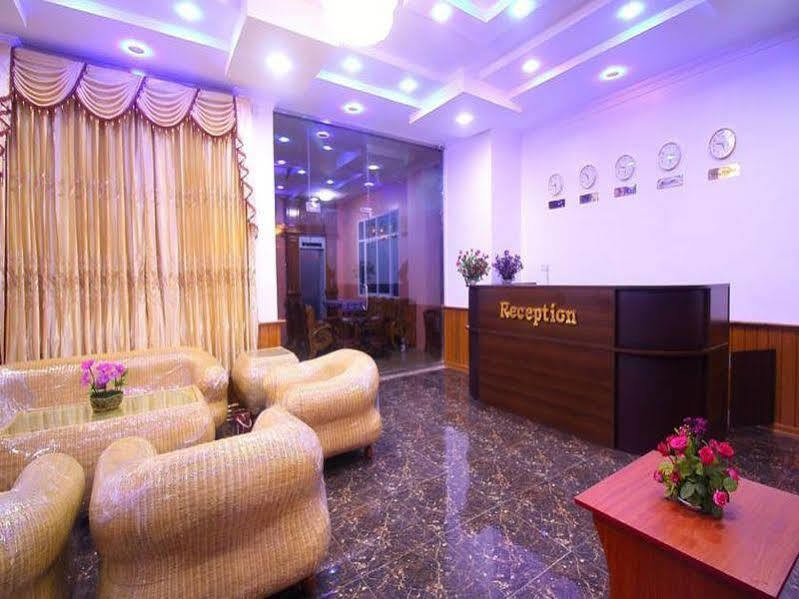 Royal Naung Yoe Hotel Mandalay Exterior foto