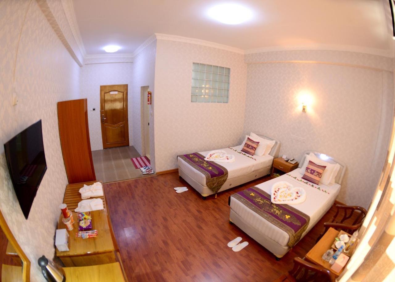Royal Naung Yoe Hotel Mandalay Exterior foto